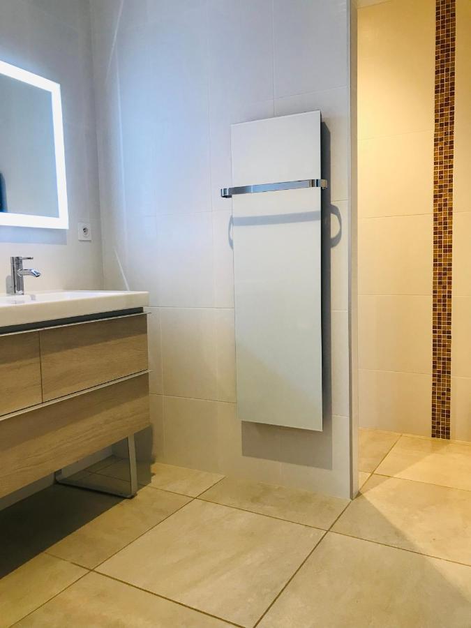 Ferme St Pierre 2 Suites Avec Repas, Piscine, Clim, Cheminee Ou Baignoire Spa Chabeuil Exteriér fotografie